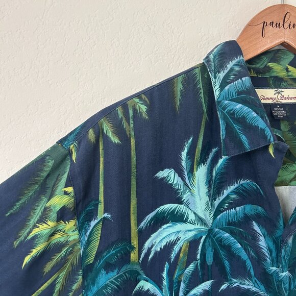 Tommy Bahama Shirt Mens Medium Navy Blue Tropical Hawaiian Silk Palm Tree Print - Picture 4 of 8